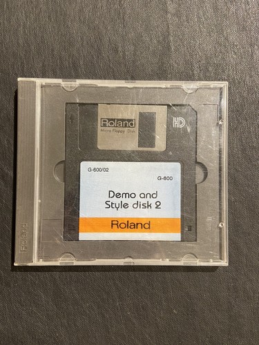 Floppy disk roland 600 demo - g,