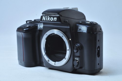 Sakurado camera nikon - @,