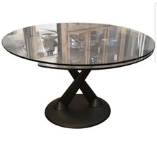 Tavolo di cristallo design allungabile