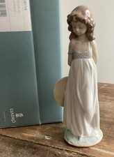 Lladro Porcelain #0814 Natural