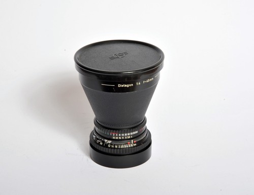 Grandangolo hasselblad 4 - 40, f:4