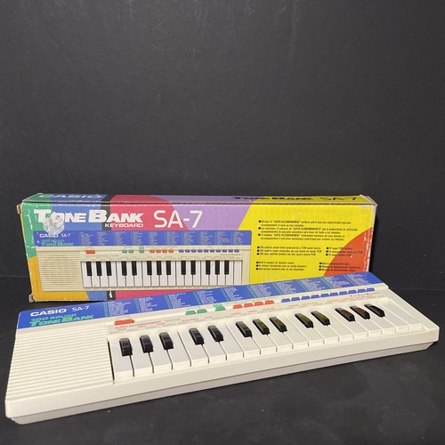 Casio tonebank keyboard - casio, sa-7