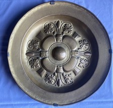 Antico elemosiniere in ottone