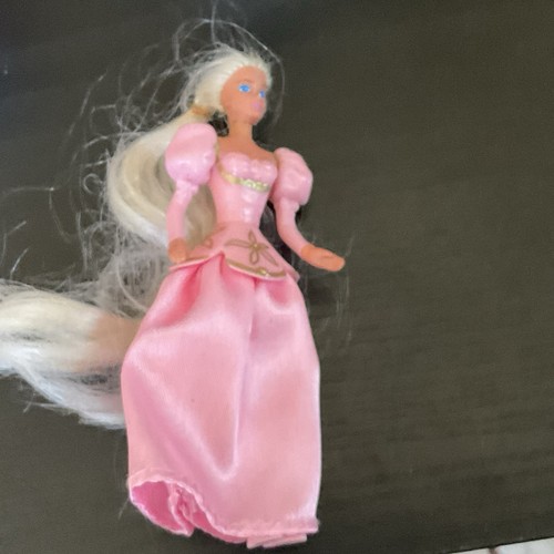 Figurina mcdonald barbie - figurina, mcdonald's