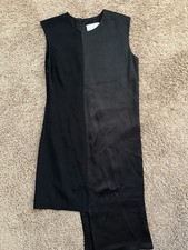 Abito smanicato nero