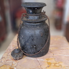 Antico Contenitore Tibetano Burro di Yak