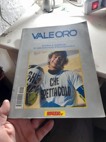Vale oro tributo valentino - oro, a