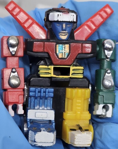 Robot voltron made taiwan - robot,