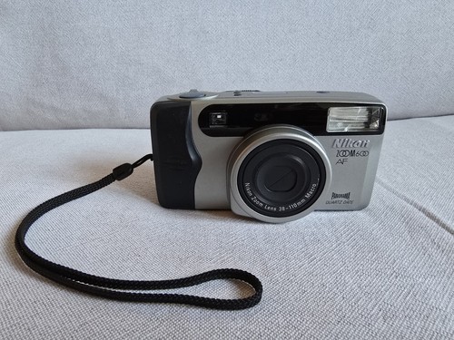 Macchina fotografica nikon - fotografica,