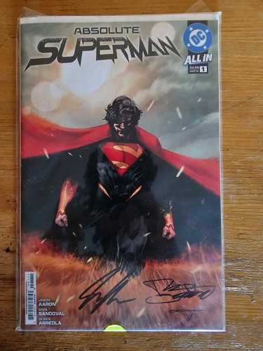 Copertina absolute superman 1 - superman, #1