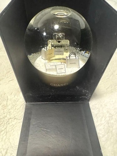 Chanel novelty snow - novelty,