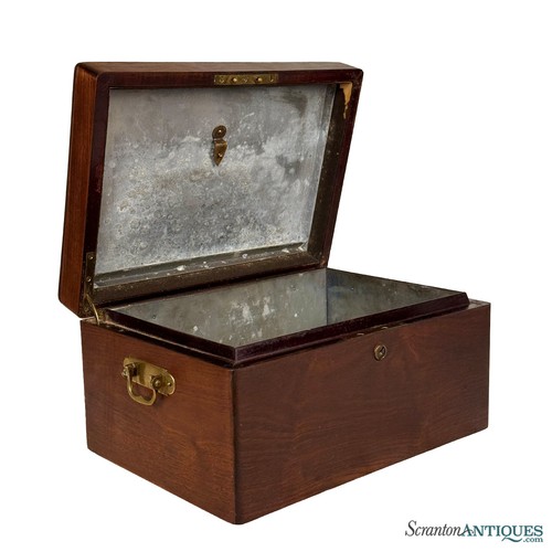 Antica scatola humidor tabacco