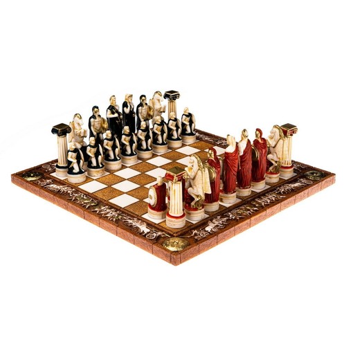 Set scacchi con scacchiera - di,