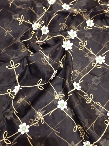 Organza nera ricamata con - nera ricamata,