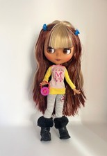 BLYTHE DOLL  DOLLS TOMY HASBRO