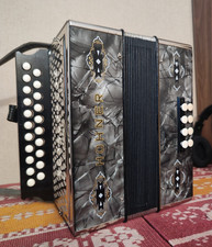 Fisarmonica a bottoni diatonici Hohner A/D 