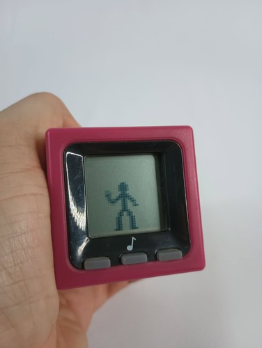 Radica cube world mic - cube, series