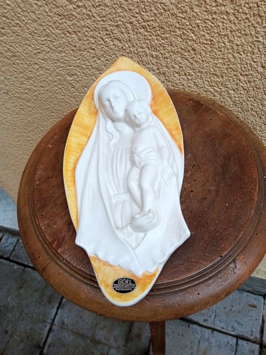 Madonna con bambino - s.c.a.t.,