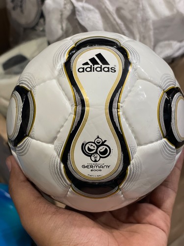 Adidas teamgeist mini - adidas, berlino