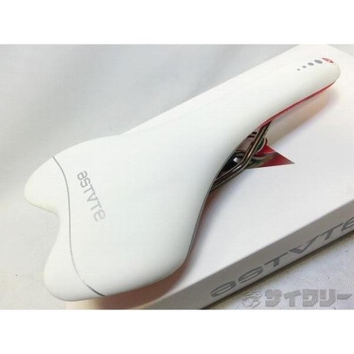 Sella astute saddle skyline - saddle,