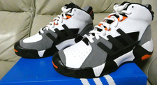 ADIDAS ORIGINALS STREET BALL