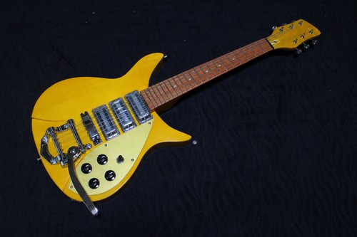 Beatles 325 early model - 325,
