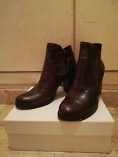 Stivaletti tacco donna vera pelle n. 40 veste un 39. Usati 2 volte. Perfetti