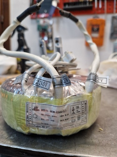 Trasformatore toroidale 230v - 230v,