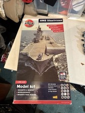 Airfix A50059 HMS Kit illustre