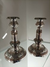 Coppia di candelabri in