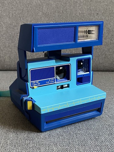 Polaroïd 600 party blue - blue,