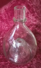 Antica bottiglia in vetro