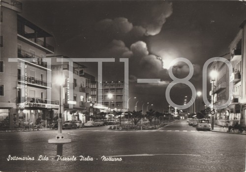 Sottomarina lido piazzale - sottomarina,