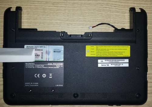 Scocca inferiore con sticker - inferiore,