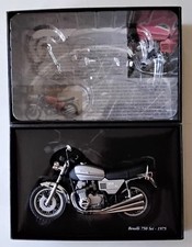 Moto Benelli 750 Sei 1975 Argent 1/12ème Minichamps Ref 122123001