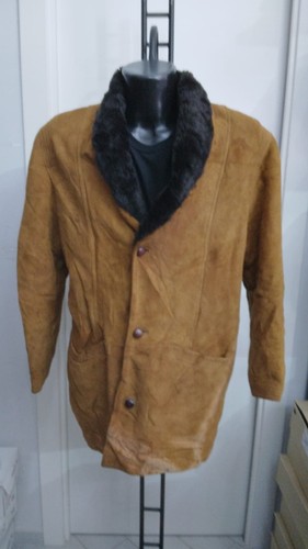 Montone usato pre - usato, pre-owned