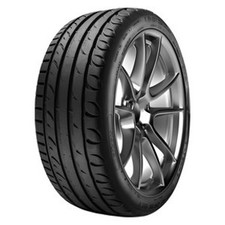 235/45 R17 94W Pneumatico