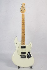 Chitarra MUSIC MAN StingRay