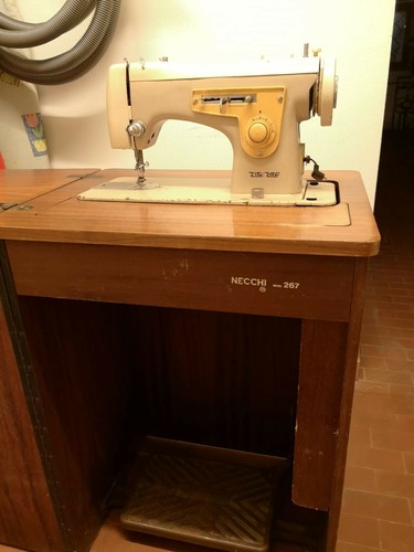 Macchina cucire necchi - cucire,