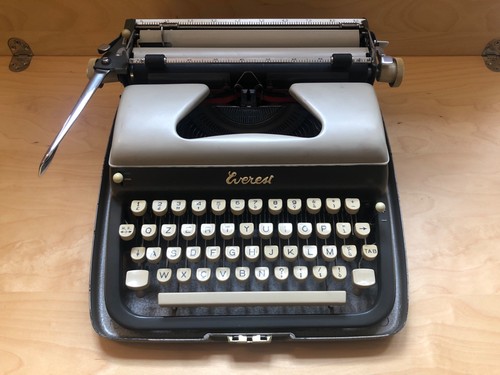 Macchina scrivere everest - macchina,