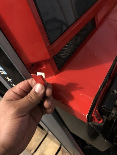 Sega naomi cabinet screw - sega,