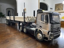 Camion radiocomandato Tamiya