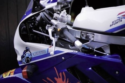 Suzuki gsxr 750 - gsxr,