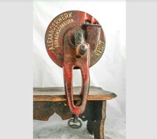 Antica affettatrice doppia per