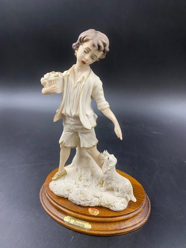 Statuetta statua figurine - statuetta,