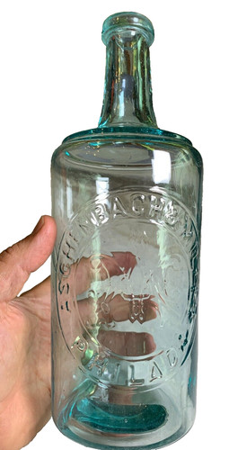 Antica bottiglia estratto