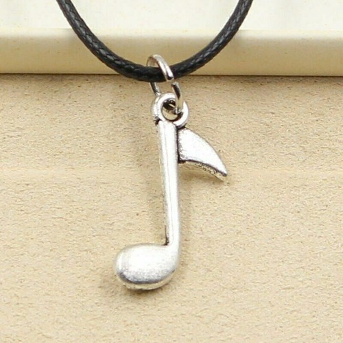 Collana nera con nota - con,