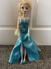 Disney store grande bambola