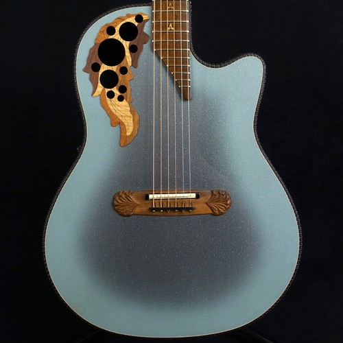 Chitarra acustica usata