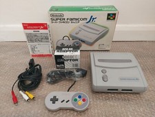 Console Super Famicom Jr in